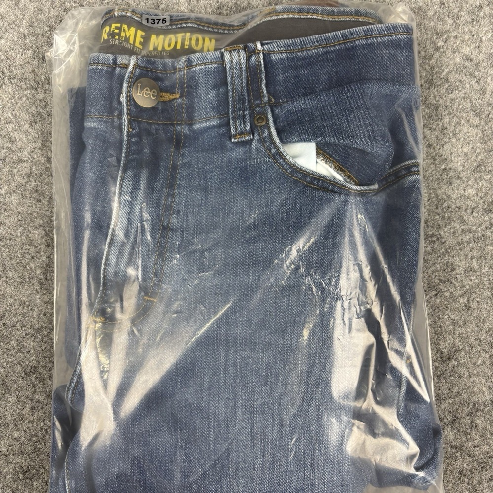 Lee Extreme Motion Jeans Mens 36x30 Straight Fit Tapered Leg Dark Wash Denim - Picture 11 of 11